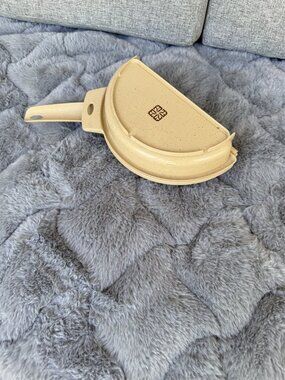 Littonware Microwave Egg Omelet Pan 39288 Divided Dish Folding Oven Cookware